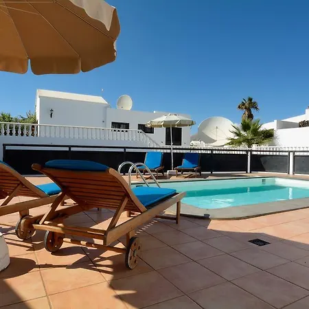 Grand Famara Willa *